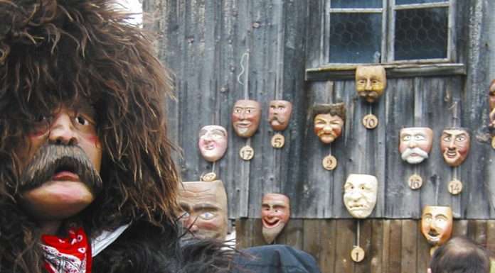 Carnevale di Sappada: niente maschere alla moda, solo antica tradizione