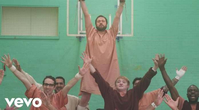 Tutti a ballare e cantare con i Kasabian e Nic Cester al Postepay Sound Padova