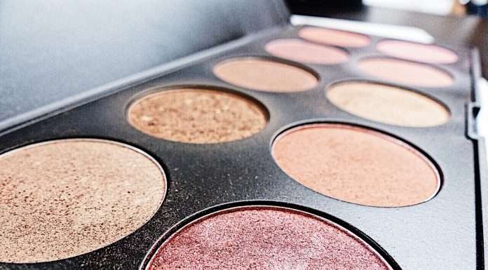 Il perfetto makeup autunnale per le donne della Terra delle Meraviglie makeup autunnale anna cortellazzo sgaialand magazine triveneto beauty