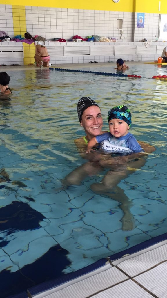 acquaticità neonatale sgaialand magazine piscine di vicenza veneto nuotare bambini neonati mamme