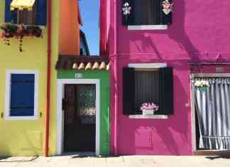 Burano, gioiello multicolore della laguna veneta burano