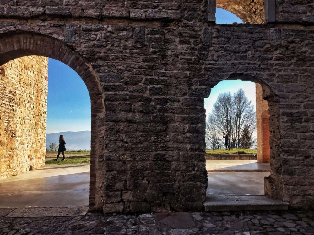 Forte Interrotto