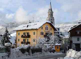 Hotel Ambra Cortina: tra il glam di Corso Italia e la meraviglia delle cime innevate hotel ambra cortina