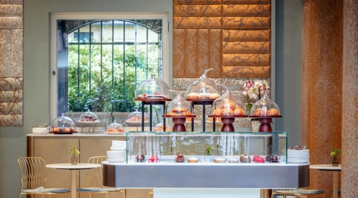 Moro Venice a Palazzo Franchetti: il giardino segreto del Moro Café e l’eleganza del Moro Restaurant Moro Cafè Venezia