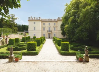 Pojega in Valpolicella è il giardino che ti insegna a perderti. Giardino di Pojega