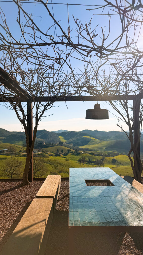 Rosacypria Lodge vista colline Marche